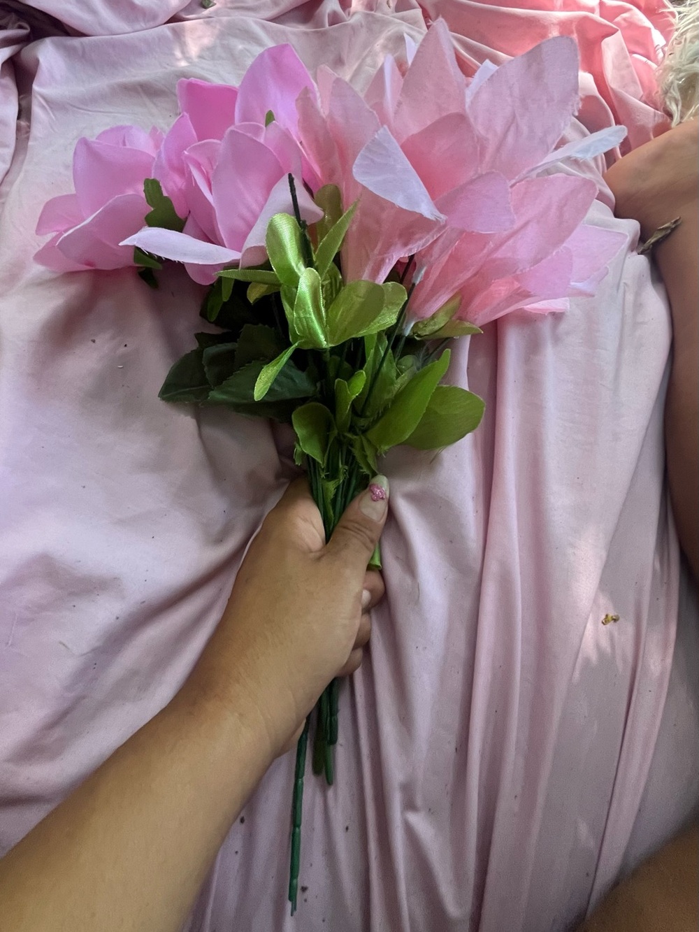 Pink Artificial Flower Bouquet - Home Party Supplies